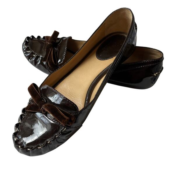 Kate Spade | Women's Sz 6  Patent Leather Lacey Loafer Dk Brown - Picture 1 of 12